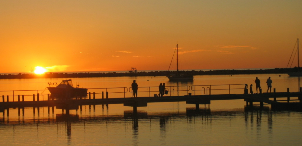 Dongara marina sunset fishing